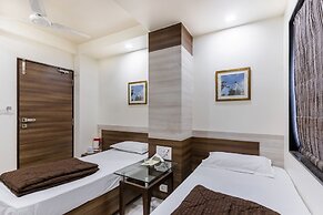 Hotel Ashish