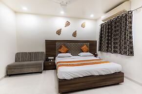 Hotel Ashish
