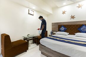 Hotel Ashish