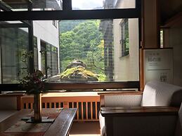 Okada Ryokan Warakutei