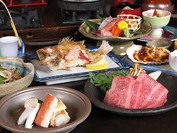 Okada Ryokan Warakutei