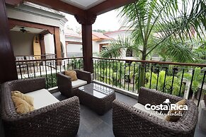 Macaws Ocean Club