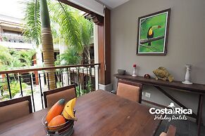 Macaws Ocean Club