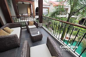 Macaws Ocean Club