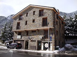 Apartamentos Anem 3000