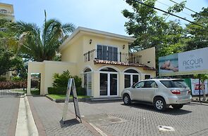 Acqua Residences