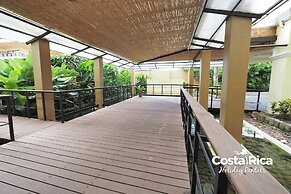 Acqua Residences