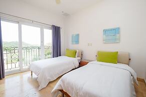 Acqua Residences