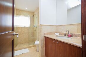 Acqua Residences