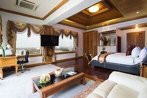 Hotel Shwe Pyi Thar