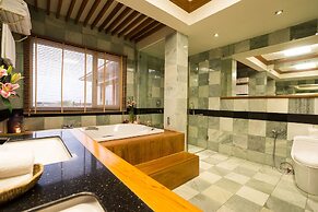 Hotel Shwe Pyi Thar