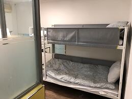 Hostel Metro