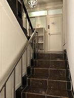 Hostel Metro