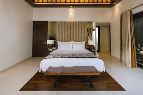 MERUSAKA Nusa Dua