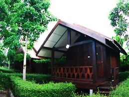 Tanita Lagoon Resort
