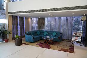 Hotel Clarks Collection Bhavnagar