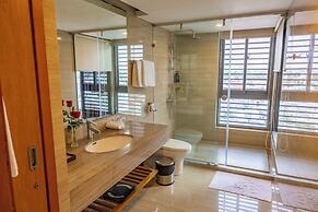 The IRIS Signature Hotel & Spa