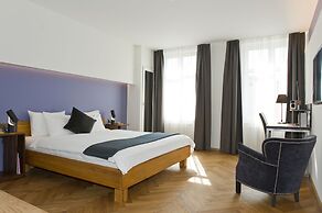 Boutique Hotel NI-MO
