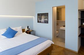 Boutique Hotel NI-MO