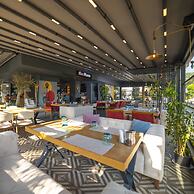 Nebilux Hotel