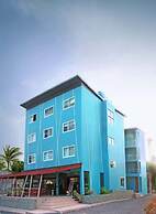Maenam Bay Resort