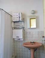 Las Mercedes Hostal Residencial