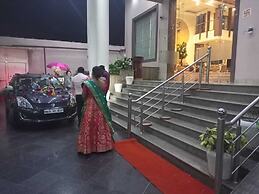 Devashish Hotel