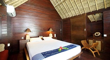 TS Hut Lembongan