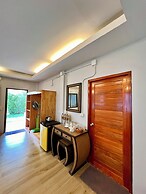 Pen's Bungalow