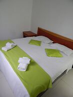 MozGuest Residence