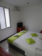 MozGuest Residence