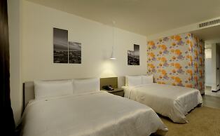 Golden Tulip Glory Fine Hotel