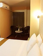 Visiting Card Hotel & Resort