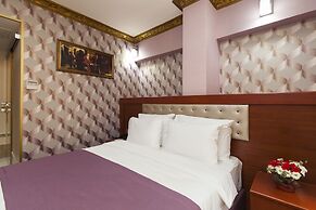 Alrazi Hotel