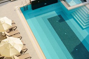 Green Garden Suites Hotel