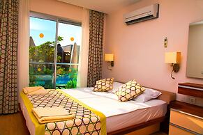 Green Garden Suites Hotel