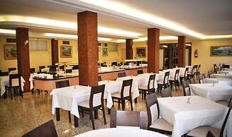Hotel Iris
