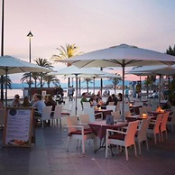 Hotel Iris