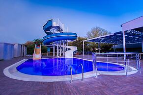 Side Royal Paradise