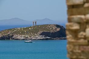 Grotta Hotel