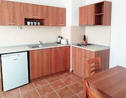 Apart-hotel Kasandra