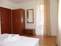 Apart-hotel Kasandra