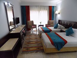 Turquoise Beach Hotel