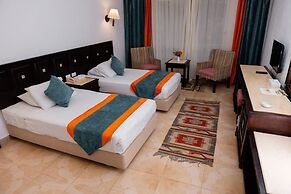 Turquoise Beach Hotel
