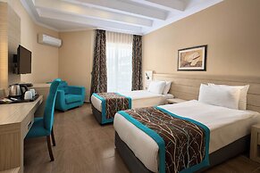 Kaila Beach Hotel - All Inclusive