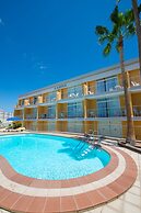 Apartamentos Karina