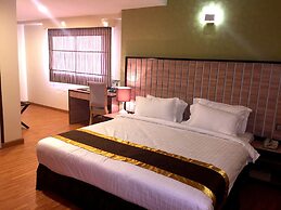 Uptown Hotel