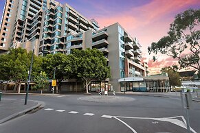 Waterfront Melbourne Apartments