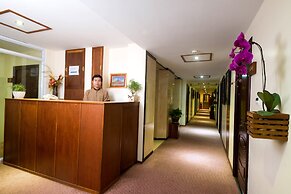 Reno Hotel