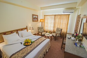 Reno Hotel